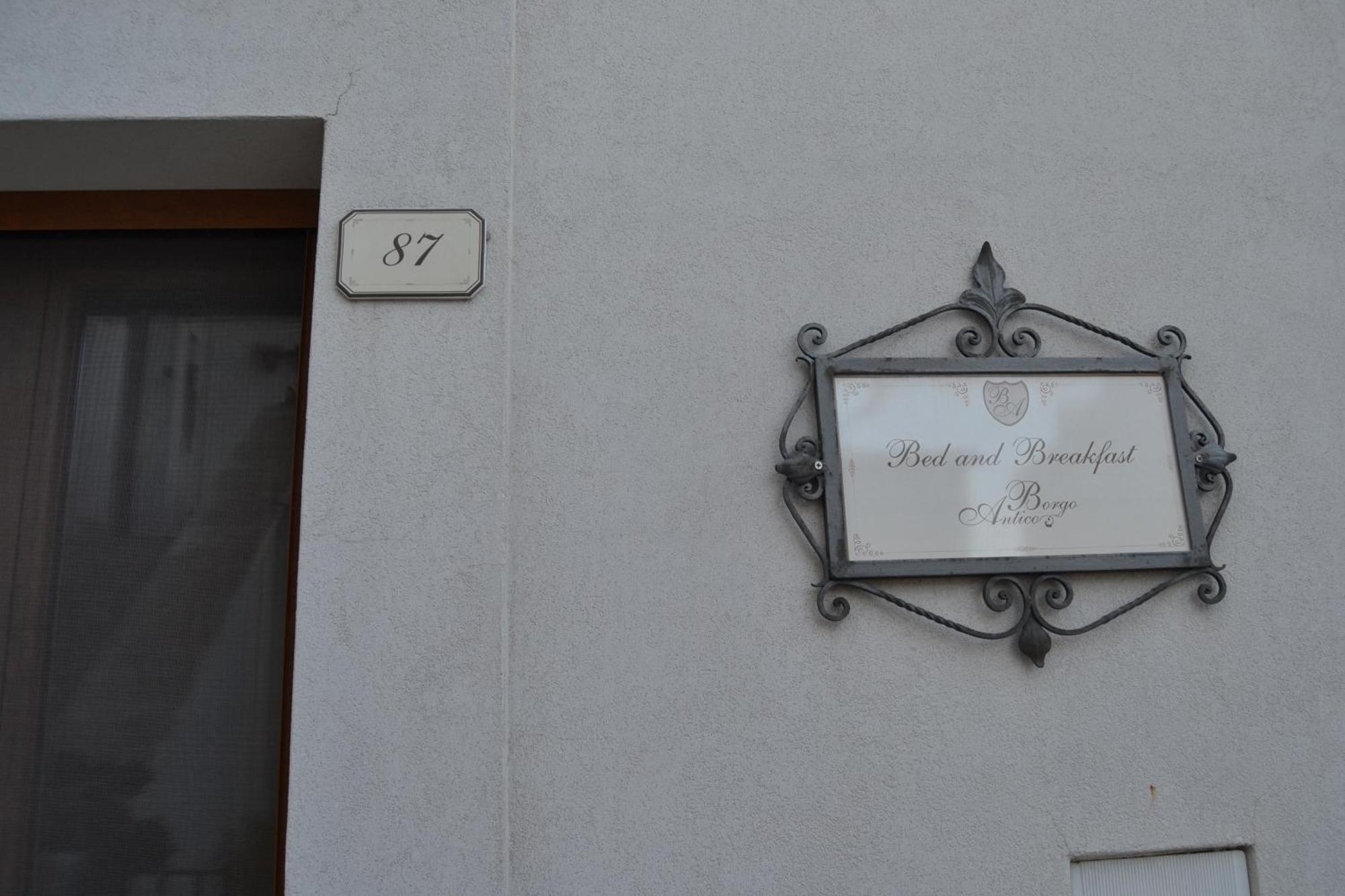 Al Borgo Antico Ristorante E B&B Crispiano Exterior photo