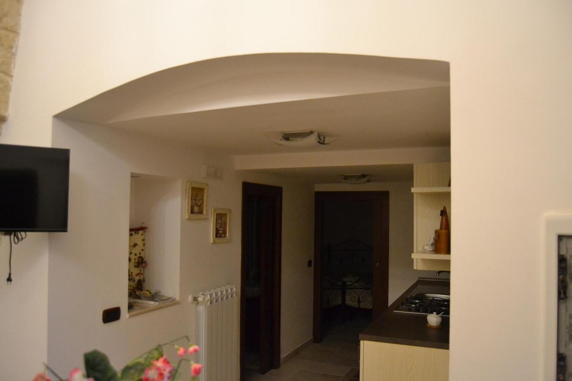 Al Borgo Antico Ristorante E B&B Crispiano Exterior photo