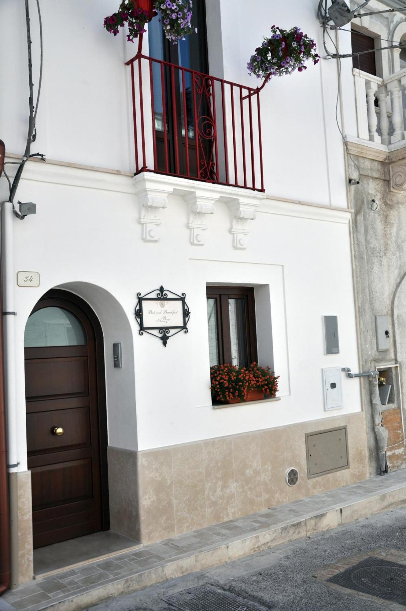 Al Borgo Antico Ristorante E B&B Crispiano Exterior photo